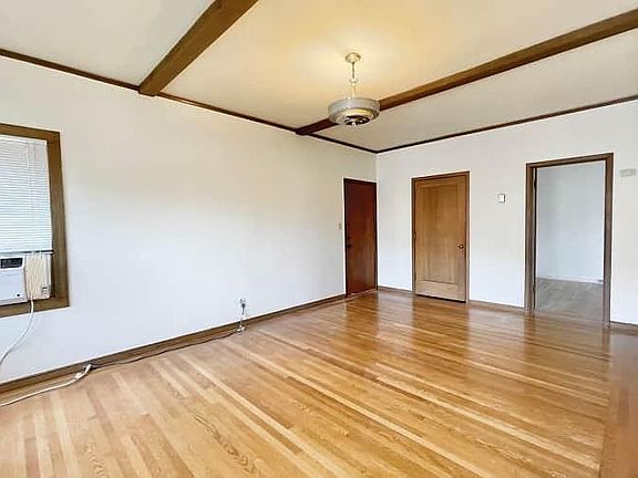 4th image of 136 Quasar Cir