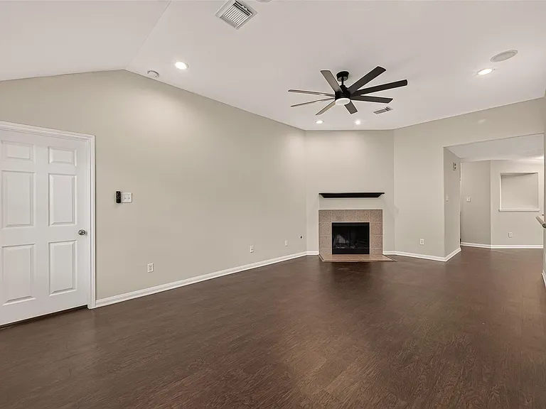 25223 Clover Ranch Dr — Photo 14