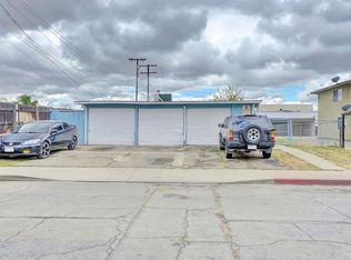 1182 E Pasadena St, Pomona, CA 91767