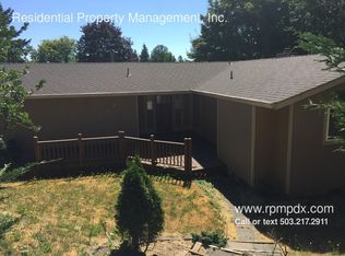 8610 SW Capitol Hwy, Portland, OR 97219