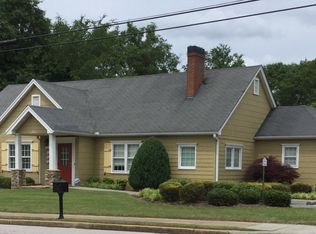 197 W Candler St, Winder, GA 30680