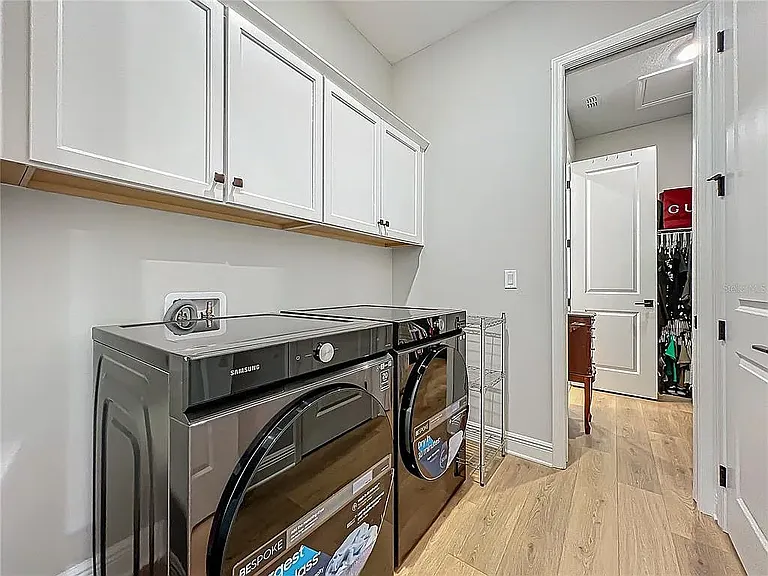 10175 Peebles St — Photo 12