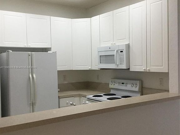 4th image of 3385 Merrick Ct #1115