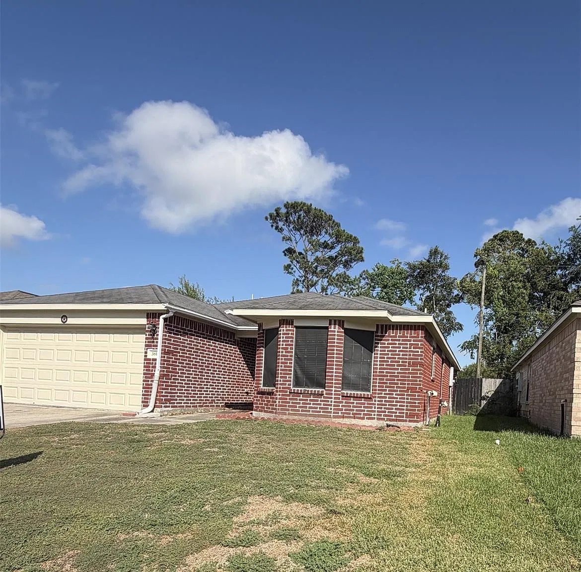 4 bed, 2.0 bath, 1747 sqft, $1,850 — Photo 2