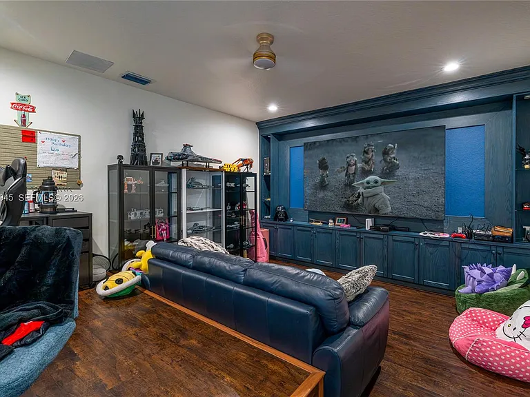 15253 SW 40th St — Photo 29