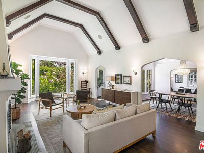 6430 Maryland Dr, Los Angeles, CA, 90048