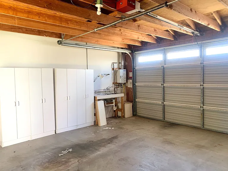 140 G Ave — Photo 32