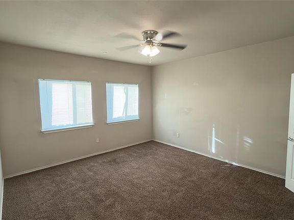 2nd image of 502 E Hazelwood St #5024A