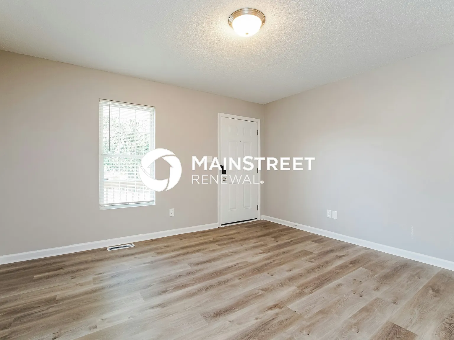 1007 W Anderson St — Photo 3