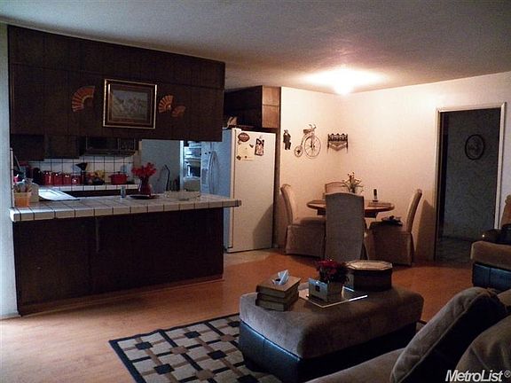 2nd image of 2361 Stanfield Dr