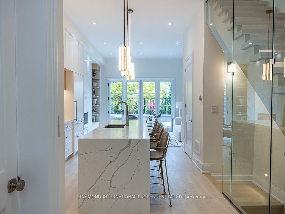 1st image of 1177 Avenue Rd