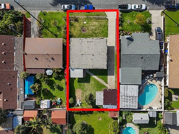 4th image of 1640 Cinco Robles Dr