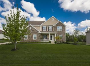 407 Sires Run Dr, Ostrander, OH 43061
