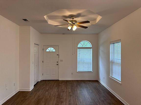 4th image of 138 N Kanaio Dr APT A