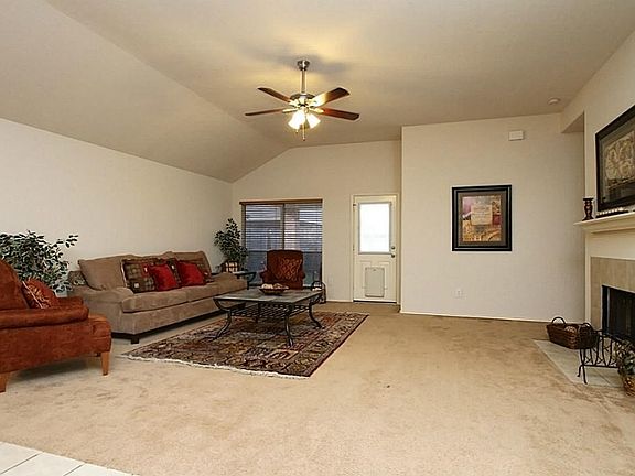 5th image of 10430 Iris Lake Ct