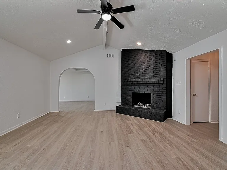 6219 Canada Dr — Photo 8