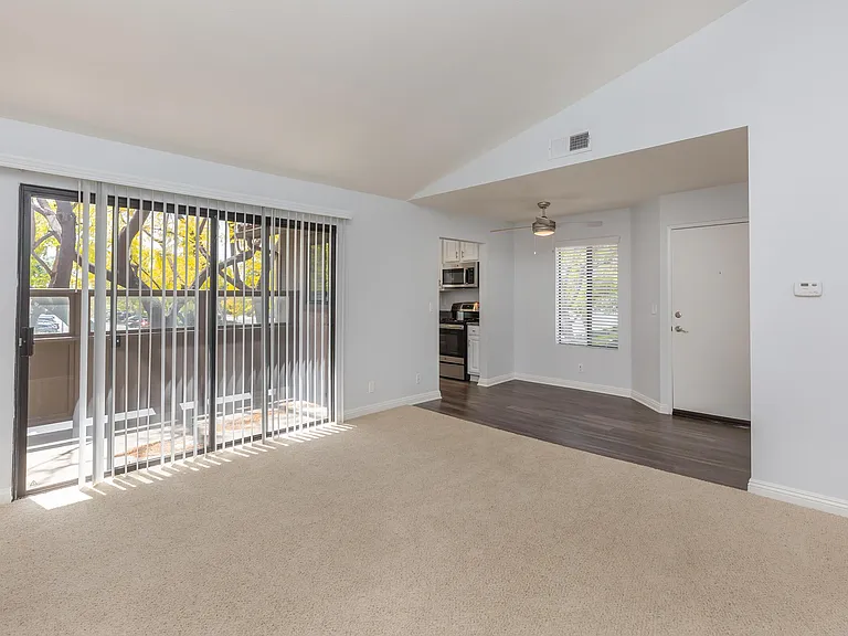 Park Centre Apartment Homes — Photo 28