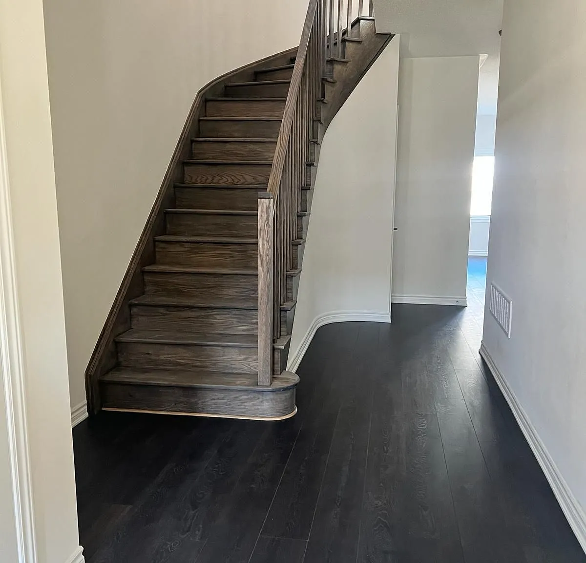 3 bed, $2,500 — Photo 2