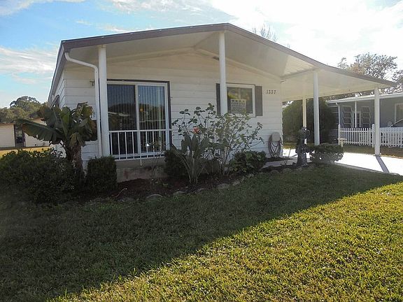 2nd image of 1337 Flor Del Sol Dr