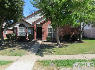 1814 Cool Springs Dr, Mesquite, TX 75181