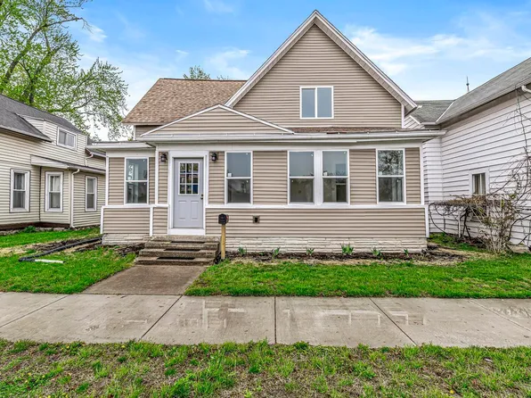 221 W Plymouth St, Bremen, IN 46506