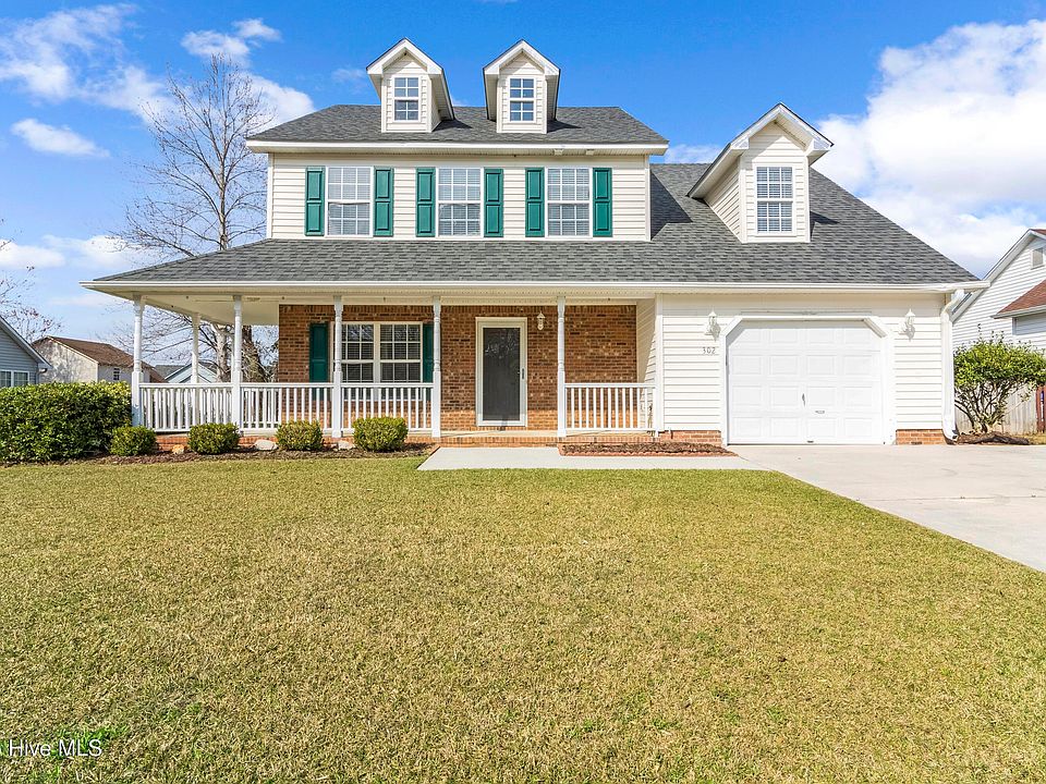 1st image of 302 Southbridge Dr