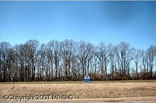 1st image of 202 Gray Fox Ln
