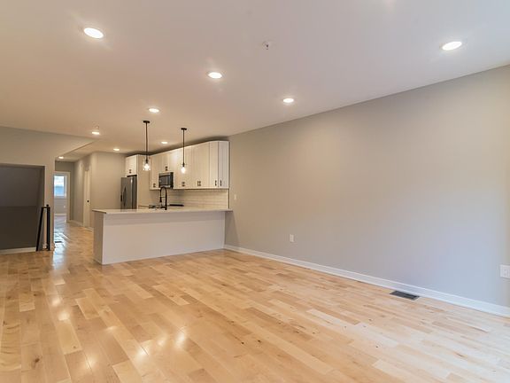 2nd image of 1514 N 26th St #1