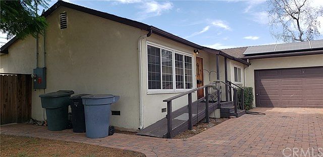 1st image of 885 Drake Ave