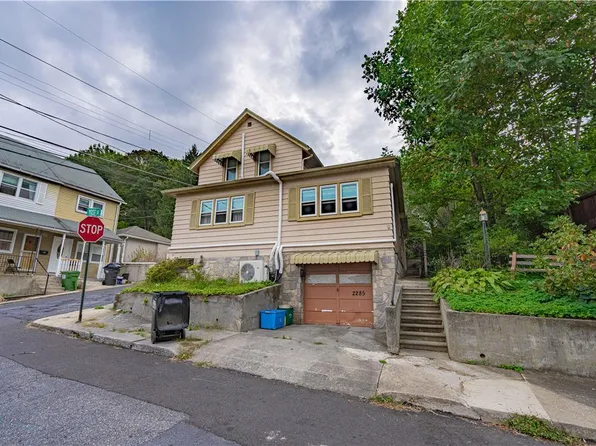 2285 Yost Ave, Bethlehem, PA 18015