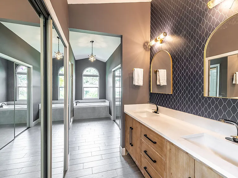9330 Seagrape Dr — Photo 24