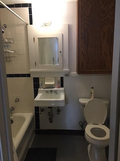 2nd image of 709 E Ivinson Ave APT 11