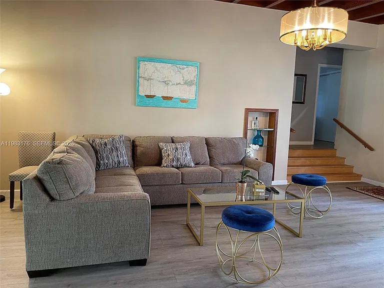 14155 Old Cutler Rd — Photo 10