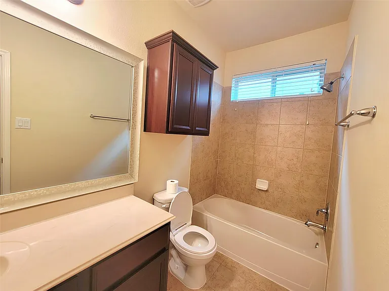 5822 Crawford Hill Ln — Photo 9