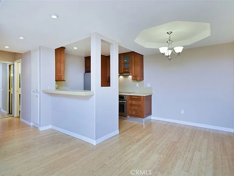 1230 Horn Ave #414 — Photo 7