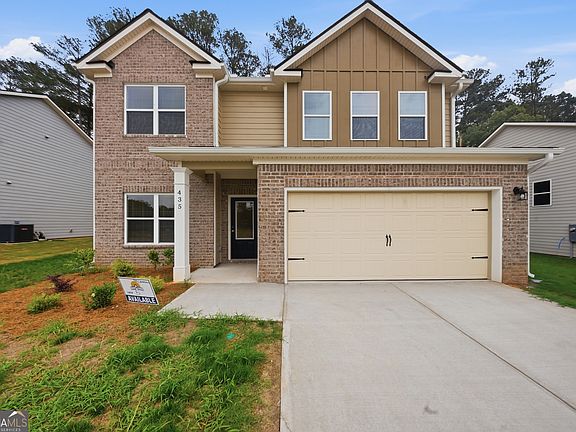 2nd image of 435 Windy Ln