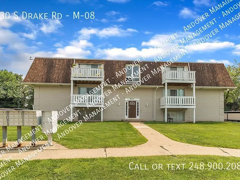 330 S Drake Rd #M-08 — Photo 19