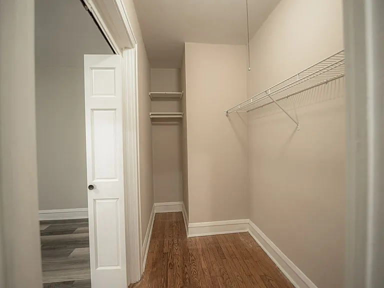 1434 W Jarvis Ave #1436 & 1438 — Photo 7