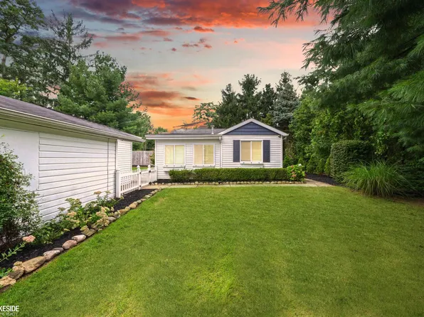 49615 W Valley Cir, Shelby Township, MI 48317