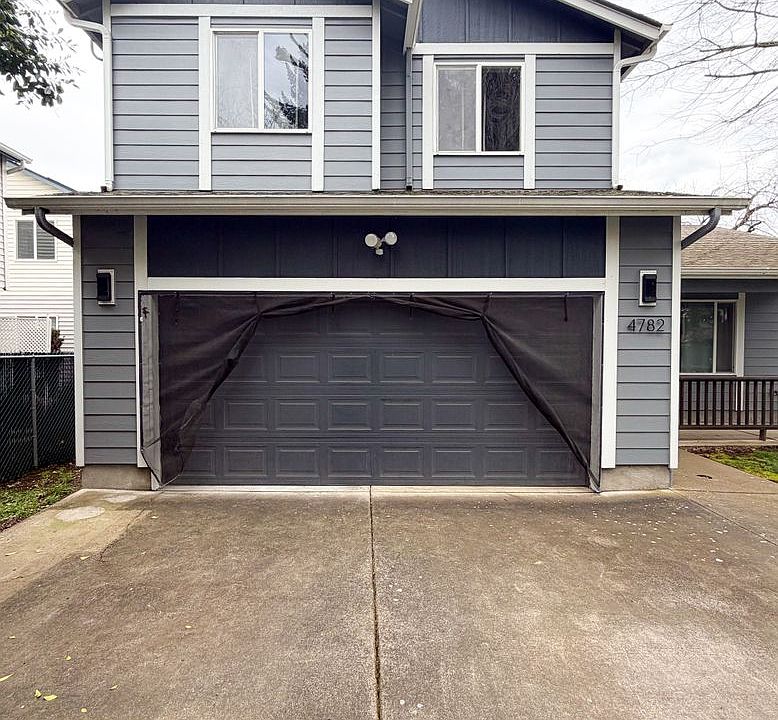 1st image of 4782 Creston Ln NE