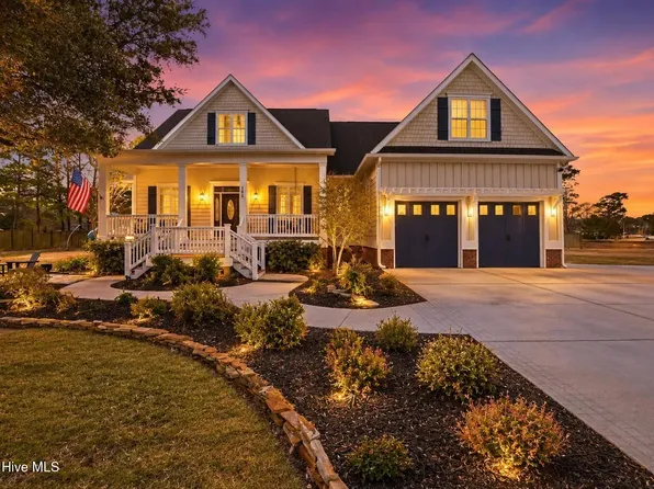 100 Cove Side Lane, Hampstead, NC 28443