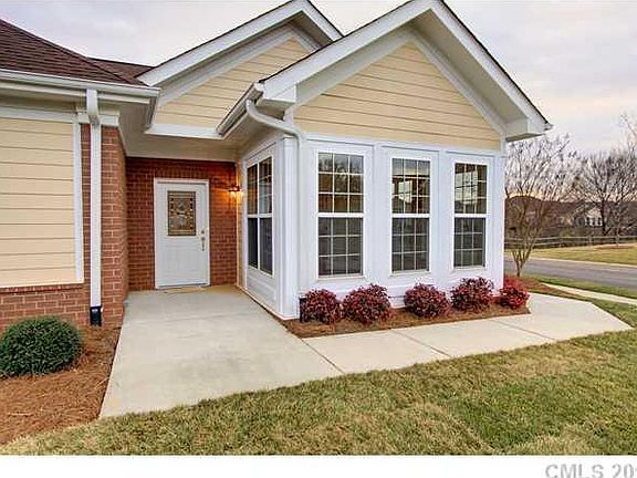 2nd image of 3320 Abbey Walk Ln #32D