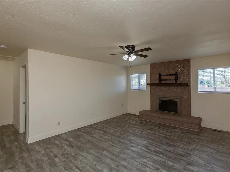 2999 Fort Garland Dr — Photo 8