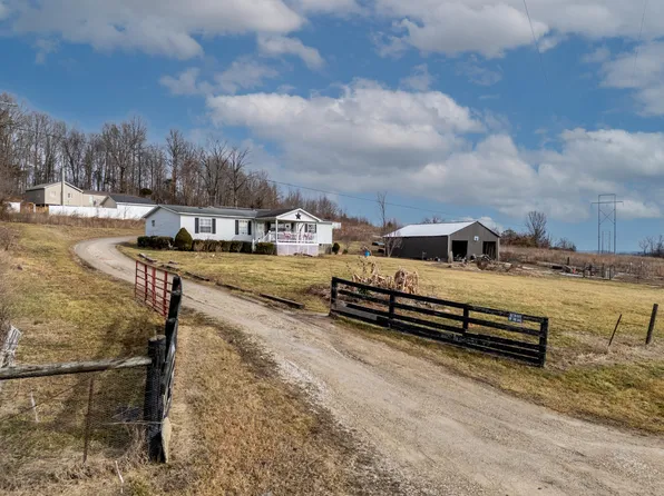 1602 Pickshein Rd, Owingsville, KY 40360