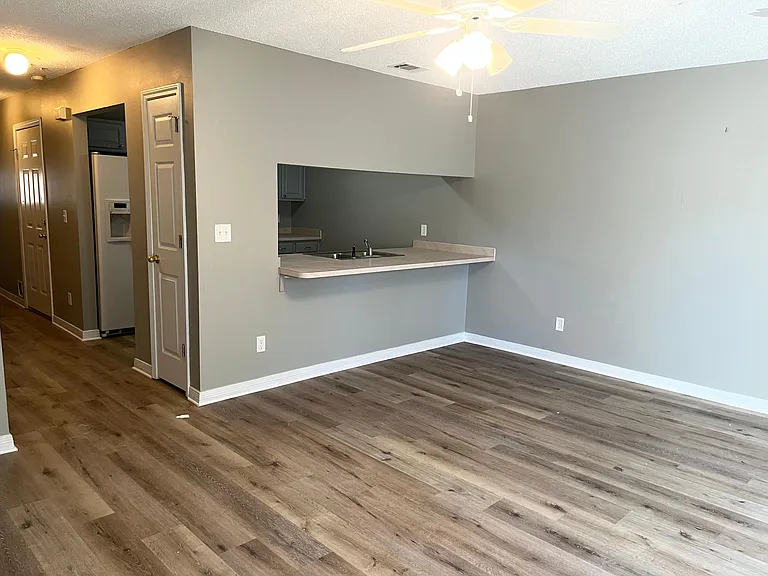 Living Room/ Kitchen