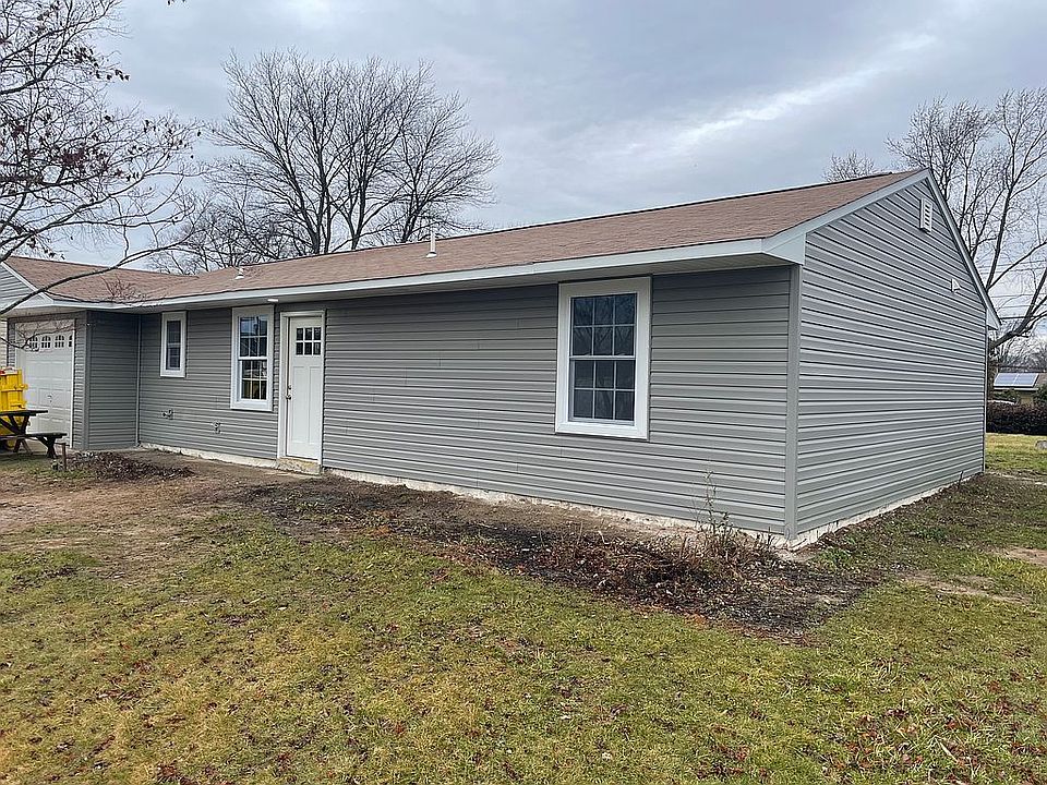 1st image of 66 Blue Spruce Ln