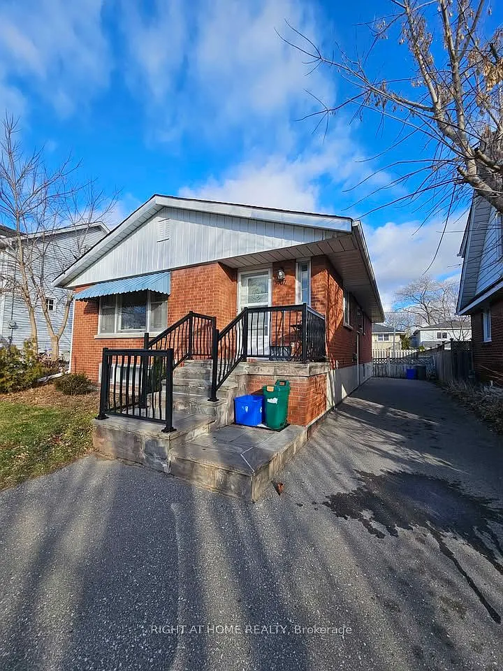 2 bed, $1,700 — Photo 1