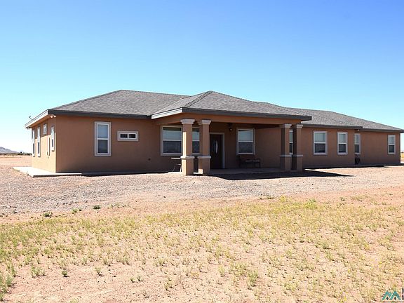 3rd image of 5900 Hermanas Grade Rd SW