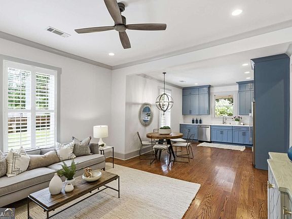 5th image of 120 Holland St NW