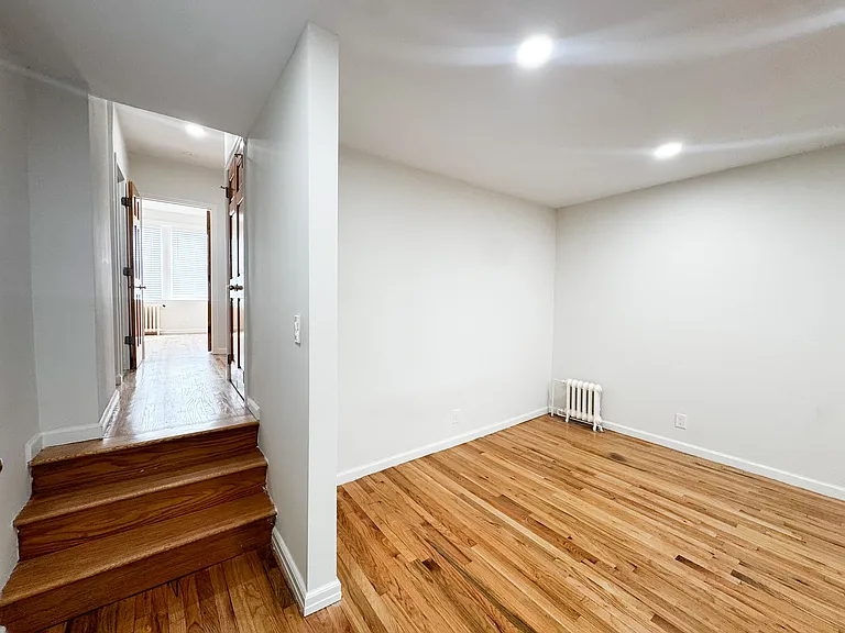 2809 Ditmars Blvd #2 — Photo 17